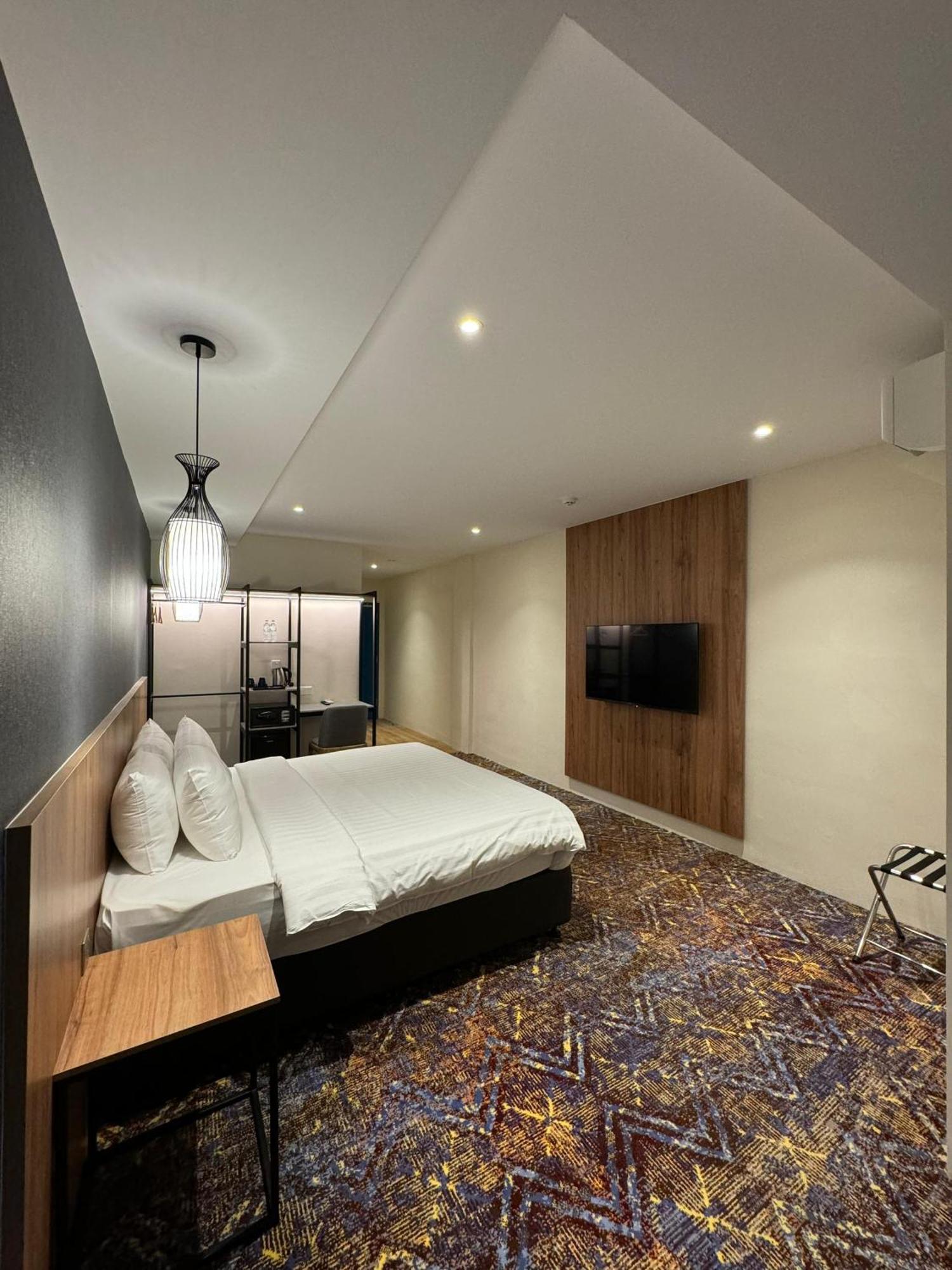 Le'Genda Hotel Kajang Kültér fotó