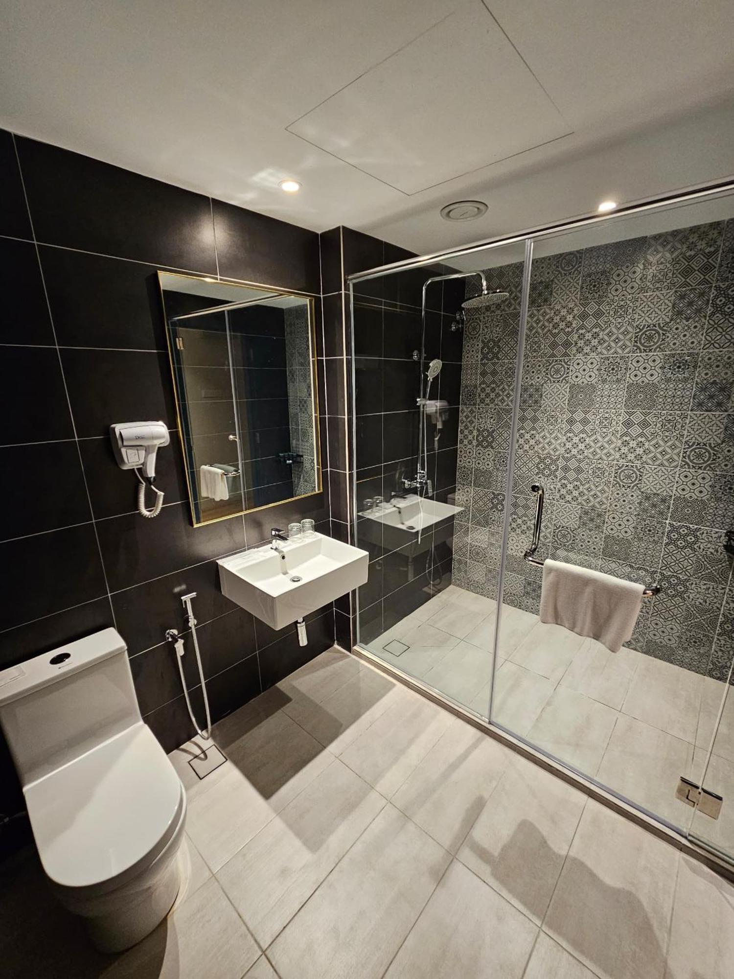 Le'Genda Hotel Kajang Szoba fotó
