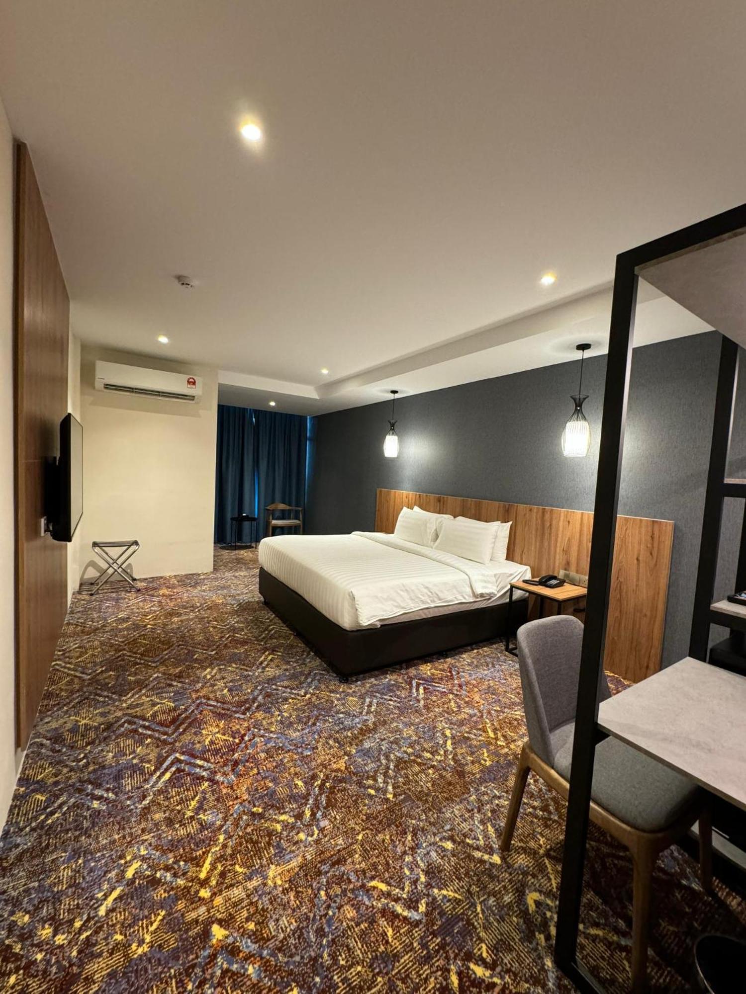 Le'Genda Hotel Kajang Kültér fotó